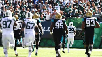 EAST RUTHERFORD, NJ - OCTOBER 01: Bilal Powell of the New York Jets (Photo by Al Bello/Getty Images)