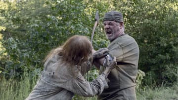 John Finn as Earl - The Walking Dead _ Season 9, Episode 13 - Photo Credit: Gene Page/AMC