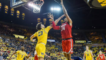 (Photo by Aaron J. Thornton/Getty Images)