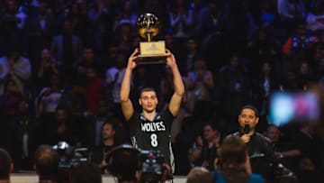 TORONTO, CANADA - FEBRUARY 13: Zach LaVine #8 of the Minnesota Timberwolves celebrates by holding up his trophy after winning the Verizon Slam Dunk Contest during State Farm All-Star Saturday Night as part of the 2016 NBA All-Star Weekend on February 13, 2016 at the Air Canada Centre in Toronto, Ontario, Canada. NOTE TO USER: User expressly acknowledges and agrees that, by downloading and/or using this photograph, user is consenting to the terms and conditions of the Getty Images License Agreement. Mandatory Copyright Notice: Copyright 2016 NBAE (Photo by Charlie Lindsay/NBAE via Getty Images)