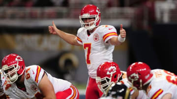 Sep 3, 2015; St. Louis, MO, USA; Kansas City Chiefs quarterback Aaron Murray (7) calls a play against the St. Louis Rams during the second half at the Edward Jones Dome. The Chiefs defeated the Rams 24-17. Mandatory Credit: Jeff Curry-USA TODAY Sports