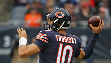 CHICAGO, IL - SEPTEMBER 30: Mitchell Trubisky #10 of the Chicago Bears passes against the Tampa Bay Buccaneers at Soldier Field on September 30, 2018 in Chicago, Illinois. (Photo by Jonathan Daniel/Getty Images)