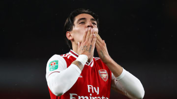 LONDON, ENGLAND - SEPTEMBER 24: Hector Bellerin of Arsenal thanks the fans after the Carabao Cup Third Round match between Arsenal and Nottingham Forest at Emirates Stadium on September 24, 2019 in London, England. (Photo by Julian Finney/Getty Images)