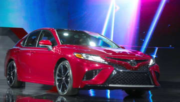 The new 2018 Toyota Camry XSE is unveiled during the 2017 North American International Auto Show at Cobo Center in Detroit. Toyota is banking on the mid-size car market as Ford and Fiat Chrysler focus their efforts on new classes of car-like SUVs.636622565313072740 010917 Toyota Naias Rg 02 Jpg