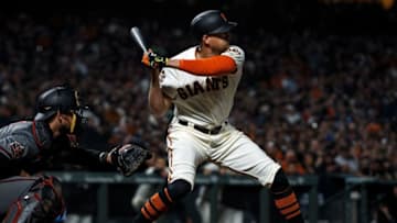 SAN FRANCISCO, CA - APRIL 09: Hunter Pence #8 of the San Francisco Giants at bat against the Arizona Diamondbacks during the fifth inning at AT&T Park on April 9, 2018 in San Francisco, California. The Arizona Diamondbacks defeated the San Francisco Giants 2-1. (Photo by Jason O. Watson/Getty Images) *** Local Caption *** Hunter Pence