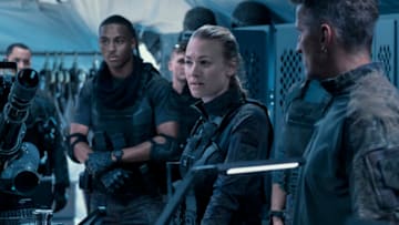 KEITH POWERS and YVONNE STRAHOVSKI stars in THE TOMORROW WAR