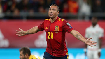 CADIZ, SPAIN - NOVEMBER 15: Santi Cazorla of Spain celebrates after scoring his team's second goal during the UEFA Euro 2020 Qualifier between Spain and Malta on November 15, 2019 in Cadiz, Spain. (Photo by Angel Martinez/Getty Images)