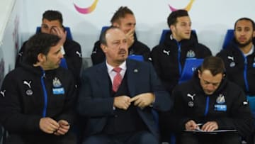 LEICESTER, ENGLAND - MARCH 14: Rafael Benitez manager of Newcastle United (C) and coaches Francisco de Miguel Moreno (R) and Fabio Pecchia (L) look on from the bench prior to the Barclays Premier League match between Leicester City and Newcastle United at The King Power Stadium on March 14, 2016 in Leicester, England. (Photo by Michael Regan/Getty Images)