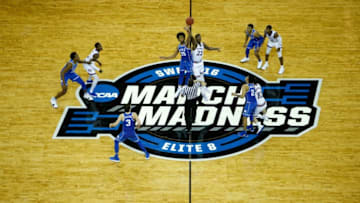 OMAHA, NE - MARCH 25: Marvin Bagley III #35 of the Duke Blue Devils tips off against Udoka Azubuike #35 of the Kansas Jayhawks to start overtime in the 2018 NCAA Men's Basketball Tournament Midwest Regional at CenturyLink Center on March 25, 2018 in Omaha, Nebraska. (Photo by Streeter Lecka/Getty Images)