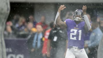 MINNEAPOLIS, MN - NOVEMBER 19: Jerick McKinnon