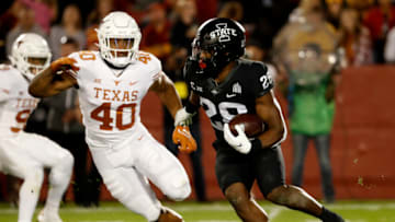 Ayodele Adeoye, Texas Football (Photo by David K Purdy/Getty Images)