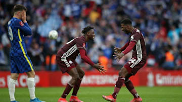 Leicester City's midfielder Wilfred Ndidi (C) and striker Kelechi Iheanacho (R) (Photo by NICK POTTS/POOL/AFP via Getty Images)