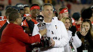 PASADENA, CA - JANUARY 01: Ohio State Buckeyes head coach Urban Meyer celebrates winning the Rose Bowl Game presented by Northwestern Mutual at the Rose Bowl on January 1, 2019 in Pasadena, California. (Photo by Jeff Gross/Getty Images)