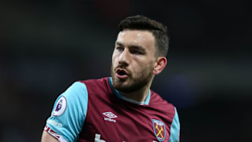 STRATFORD, ENGLAND - MARCH 06: West Ham United's Robert Snodgrass during the Premier League match between West Ham United and Chelsea at London Stadium on March 6, 2017 in Stratford, England. (Photo by Rob Newell - CameraSport via Getty Images)