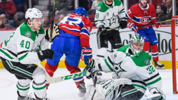 MONTREAL, QC - MARCH 13: Dallas Stars goaltender Kari Lehtonen (32) stops the puck after Montreal Canadiens center Byron Froese (42) shoots on net during the third period of the NHL game between the Dallas Stars and the Montreal Canadiens on March 13, 2018, at the Bell Centre in Montreal, QC (Photo by Vincent Ethier/Icon Sportswire via Getty Images)