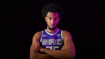 TARRYTOWN, NY - AUGUST 12: Marvin Bagley III #35 of the Sacramento Kings poses for a portrait during the 2018 NBA Rookie Photo Shoot on August 12, 2018 at the Madison Square Garden Training Facility in Tarrytown, New York. NOTE TO USER: User expressly acknowledges and agrees that, by downloading and or using this photograph, User is consenting to the terms and conditions of the Getty Images License Agreement. Mandatory Copyright Notice: Copyright 2018 NBAE (Photo by Brian Babineau/NBAE via Getty Images)