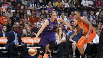 UNCASVILLE, CT - AUGUST 23: Diana Taurasi #3 of the Phoenix Mercury handles the ball against the Connecticut Sun in Round Two of the 2018 WNBA Playoffs on August 23, 2018 at the Mohegan Sun Arena in Uncasville, Connecticut. NOTE TO USER: User expressly acknowledges and agrees that, by downloading and/or using this Photograph, user is consenting to the terms and conditions of the Getty Images License Agreement. Mandatory Copyright Notice: Copyright 2018 NBAE (Photo by Brian Babineau/NBAE via Getty Images)