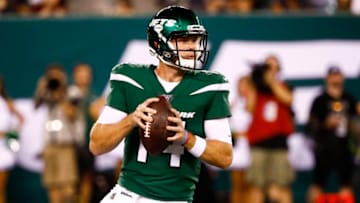 EAST RUTHERFORD, NJ - AUGUST 24: Sam Darnold #14 of the New York Jets looks to pass during a pre-season game against the New Orleans Saints at MetLife Stadium on August 24, 2019 in East Rutherford, New Jersey. (Photo by Jeff Zelevansky/Getty Images)