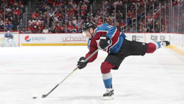 DENVER, CO - MARCH 18: Blake Comeau