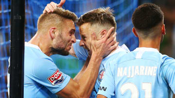 Festejo de gol en Melbourne.
