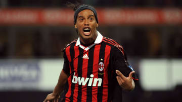 ¿No te vas a enojar si te digo Ronaldinho, no?