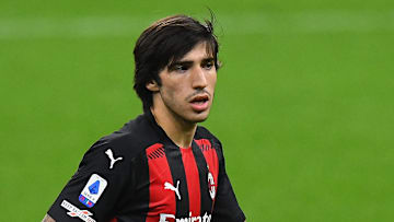 AC Milan v Bologna FC - Serie A