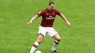AC Milan v Genoa CFC - Serie A