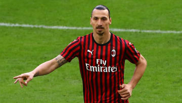 AC Milan v Genoa CFC - Serie A