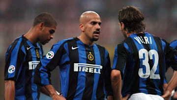 Juan Sebastian Veron e Bobo Vieri hanno giocato sia per l'Inter che per la Lazio
