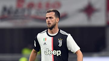 AC Milan v Juventus - Coppa Italia: Semi Final