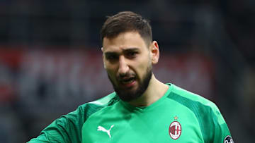 AC Milan v Juventus - Coppa Italia: Semi Final