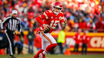The Kansas City Chiefs need to offer Patrick Mahomes an extension after the Super Bowl. 
