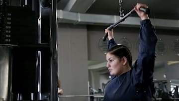 La hidratación y buena alimentación son claves para desarrollar una rutina de ejercicios 