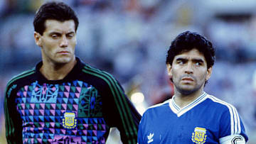 Maradona y Goycochea, dos símbolos del Mundial de Italia 1990.