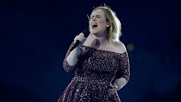 Adele sorprendió con su nueva figura que logró gracias a una dieta. Su entrenadora aseguró que no le gusta el ejercicio físico