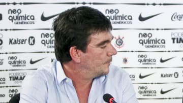 Adriano Arrives at Corinthians Adriano Arrives at Corinthians