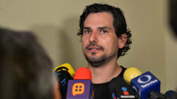 Alan Estrada no dudó en defenderse de los "haters"