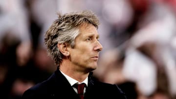 Edwin Van der Sar a souhaité le meilleur pour Van de Beek à Manchester