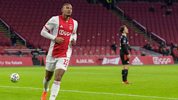 Sebastien Haller verzaubert Ajax