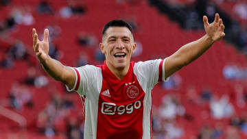 Según la prensa europea, el argentino Lisandro Martínez estaría en la mira del PSG.