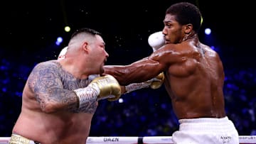 El boxeador mexicano viene de ser derrotado por Anthony Joshua en su primera defensa como campeón