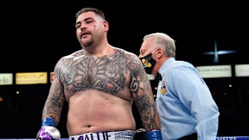 Andy Ruiz Jr. salió con la victoria ante Chris Arreola en su regreso al boxeo