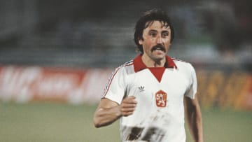 Qui est cet homme qui a pourtant inspiré de nombreux footballeurs ? 