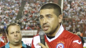 Argentinos Juniors v River Plate - Torneo Primera Division 2015