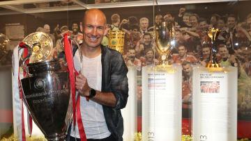 Arjen Robben sort de sa retraite pour revenir au FC Groningen.