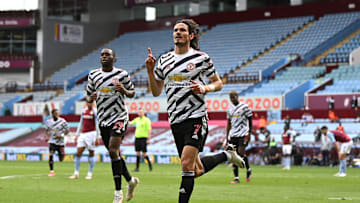 Aston Villa v Manchester United - Premier League