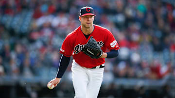 A Corey Kluber lo pretenden dos equipos de California