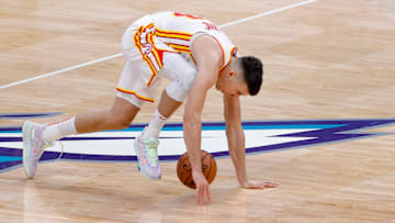 Bogdan Bogdanovic firmó con los Hawks como agente libre restringido antes del comienzo de la temporada