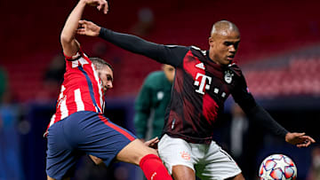 Douglas Costa está na mira do Grêmio para 2021