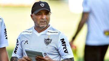 Jorge Sampaoli quer elenco 'enxuto' no Galo.